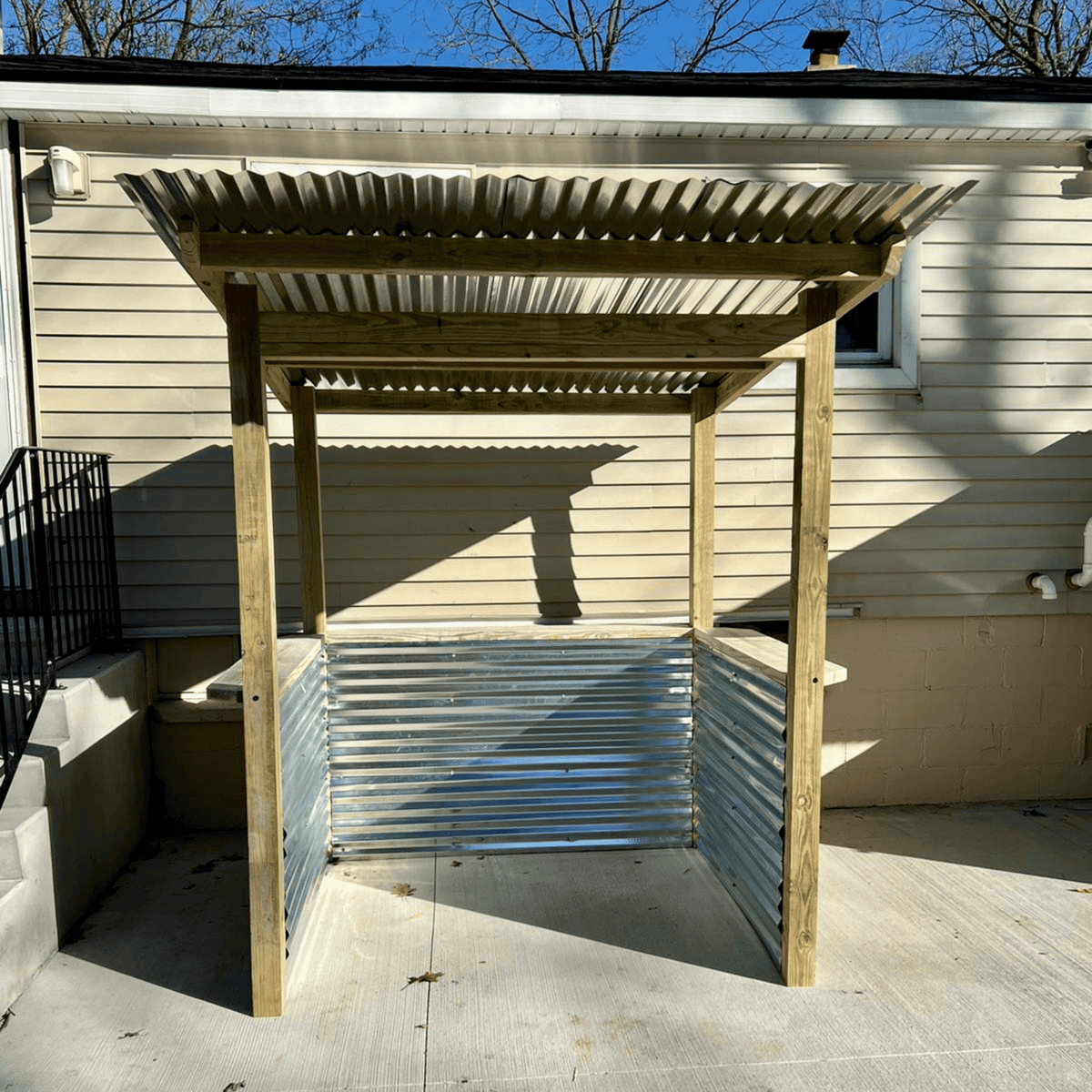 Tavern-To-Grill - 6' x 5'