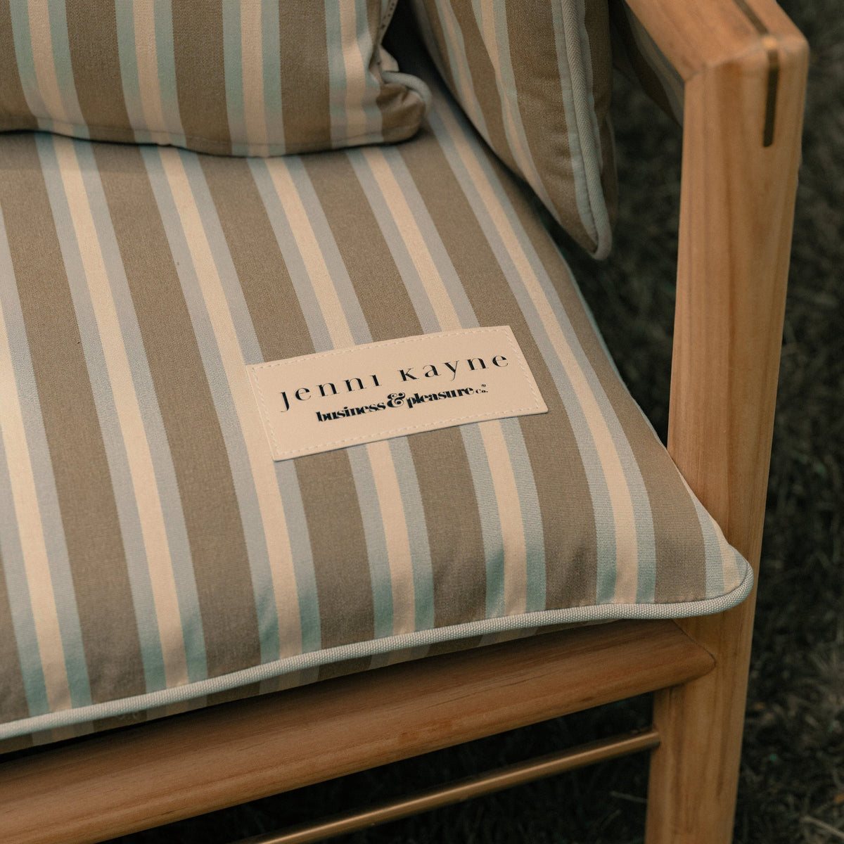 The WES Sofa x Jenni Kayne
