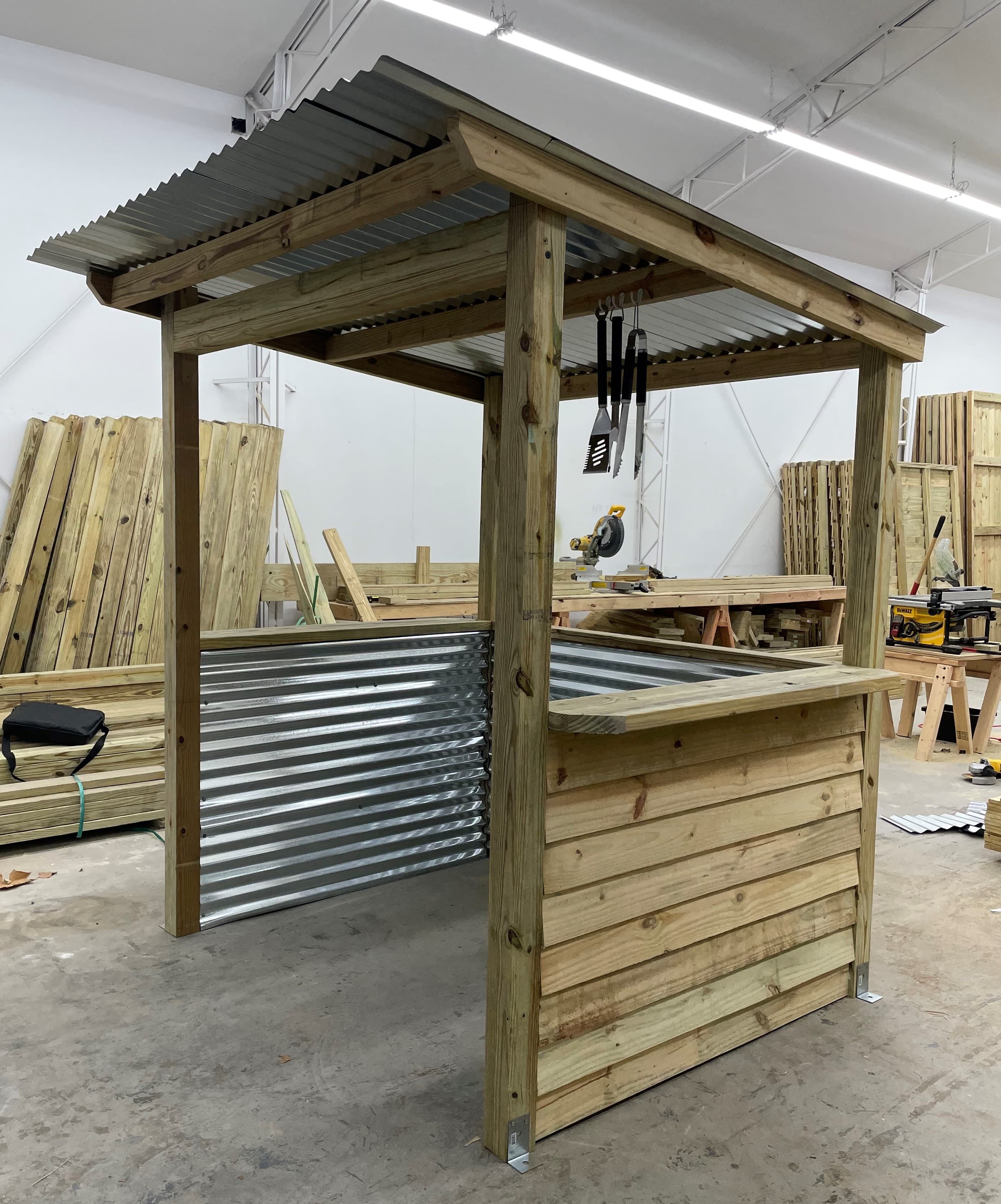 Tavern-To-Grill 6' x 5'