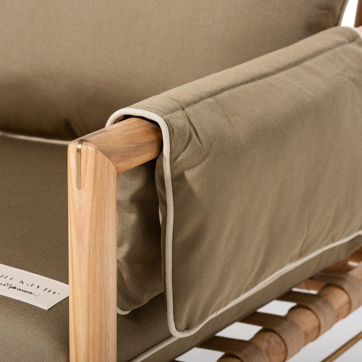 The WES Sofa x Jenni Kayne